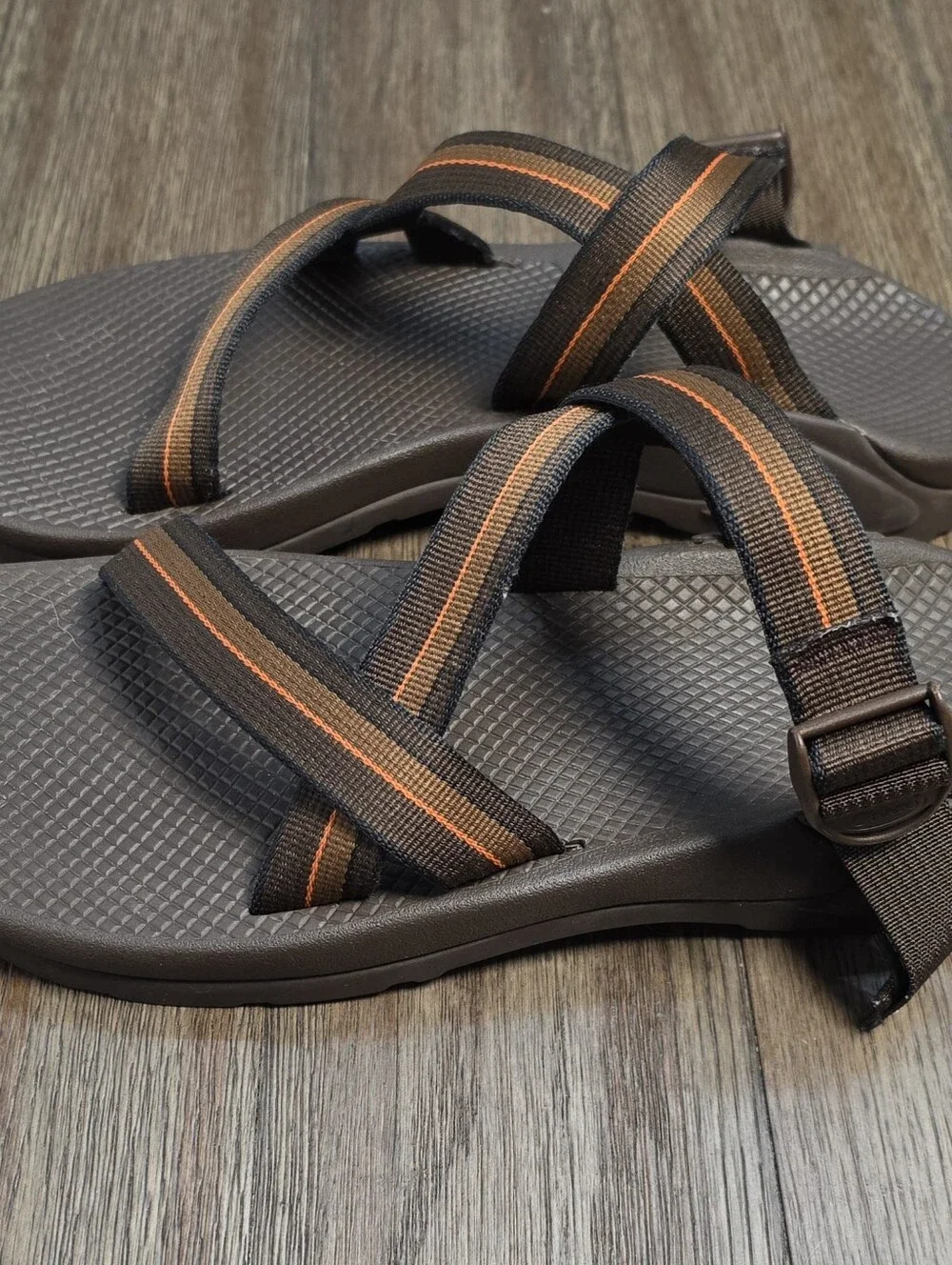 Men's Size 12 Chaco Z1 Classic Striped Sport Sandals Hiking Watee